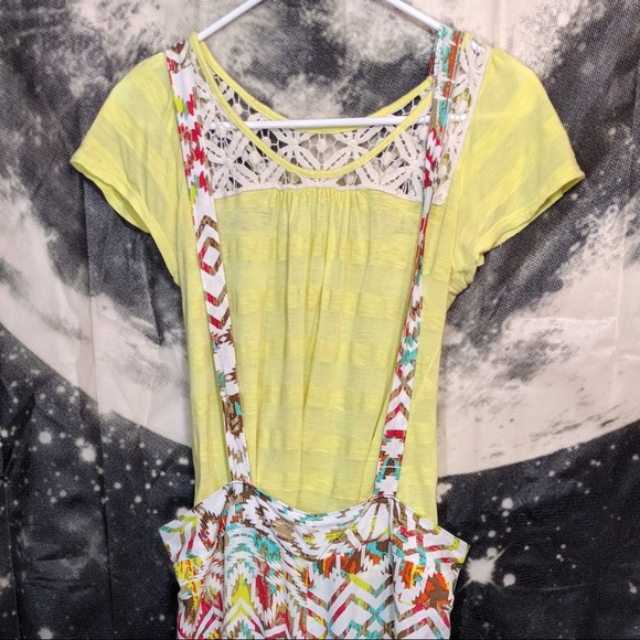 Kirra Lemon Yello Flowy Top - Picture 6 of 7